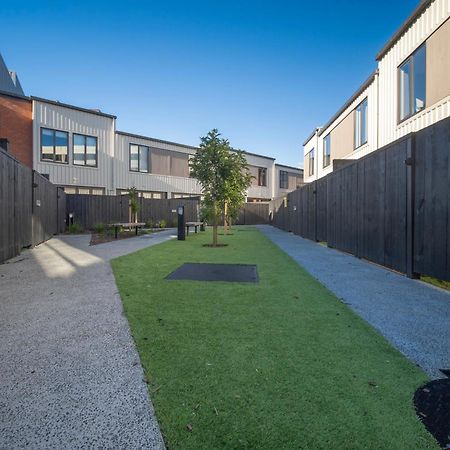 Modern Townhouse Close To City With Full Kitchen - Ellerslie Auckland Zewnętrze zdjęcie