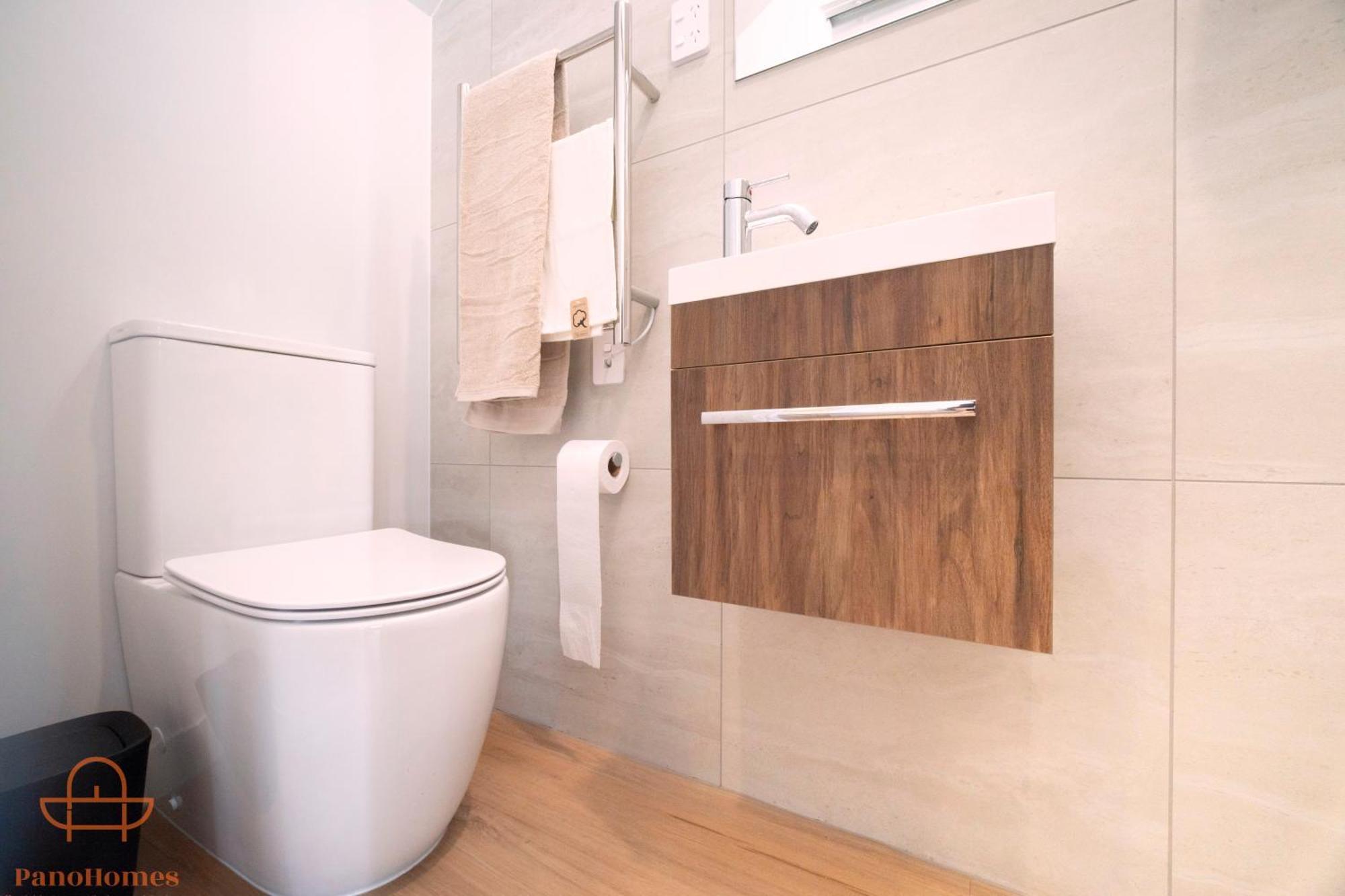 Modern Townhouse Close To City With Full Kitchen - Ellerslie Auckland Zewnętrze zdjęcie