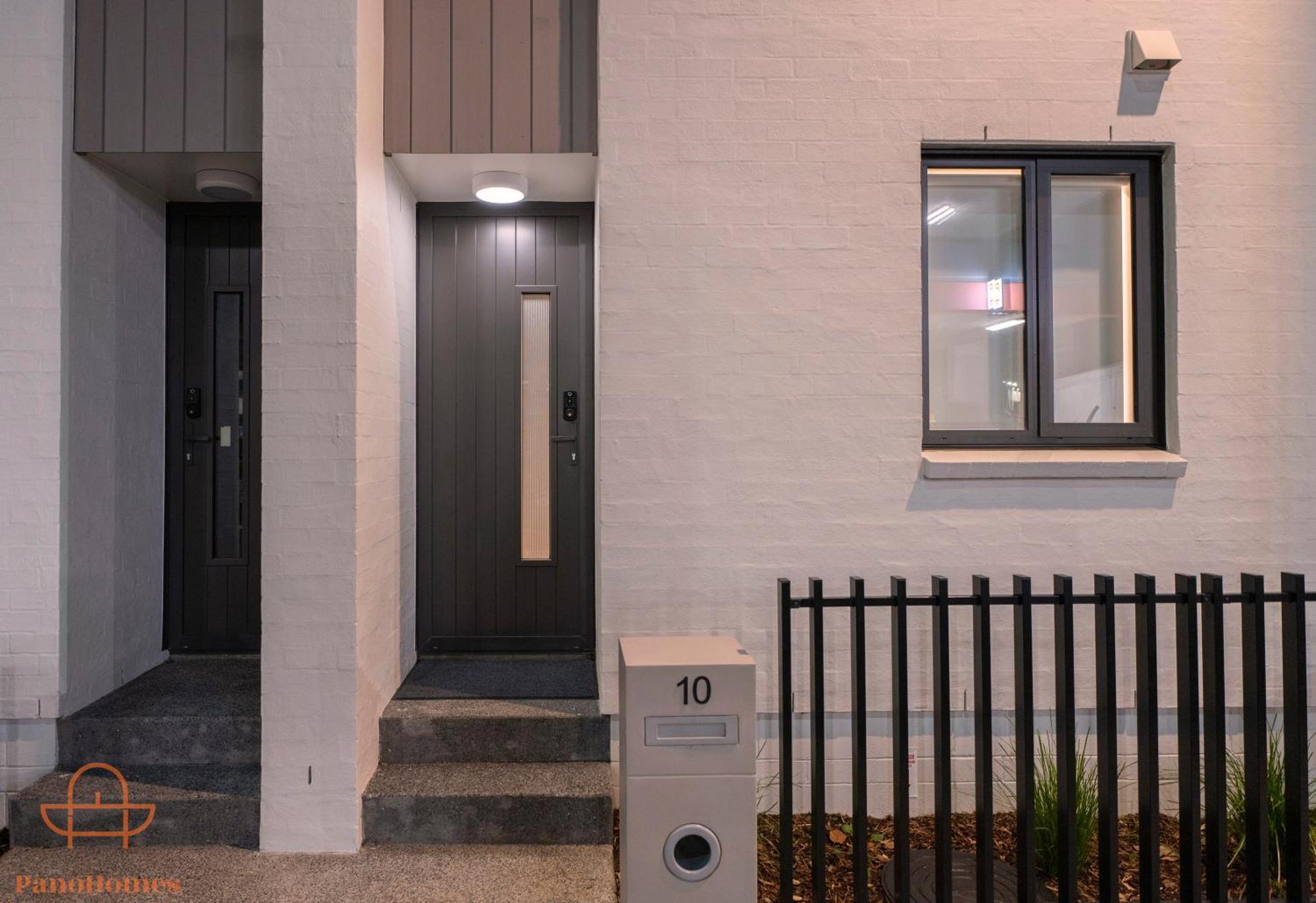 Modern Townhouse Close To City With Full Kitchen - Ellerslie Auckland Zewnętrze zdjęcie